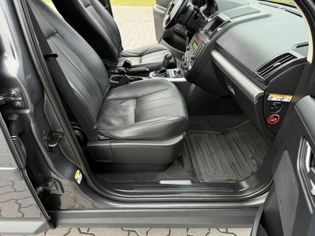 Серый Ленд Ровер Фрилендер, объемом двигателя 2.2 л и пробегом 242 тыс. км за 12450 $, фото 15 на Automoto.ua