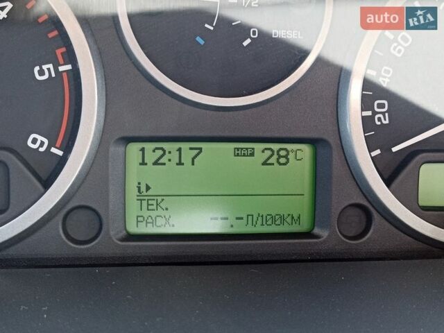 Серый Ленд Ровер Фрилендер, объемом двигателя 2.18 л и пробегом 267 тыс. км за 12000 $, фото 9 на Automoto.ua