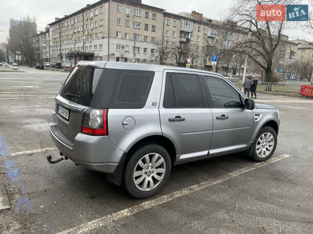 Сірий Ленд Ровер Freelander, об'ємом двигуна 2.18 л та пробігом 196 тис. км за 13500 $, фото 5 на Automoto.ua