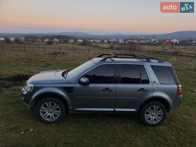 Сірий Ленд Ровер Freelander, об'ємом двигуна 2.18 л та пробігом 240 тис. км за 12500 $, фото 17 на Automoto.ua