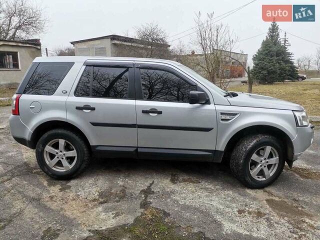 Серый Ленд Ровер Фрилендер, объемом двигателя 2.18 л и пробегом 215 тыс. км за 13100 $, фото 4 на Automoto.ua