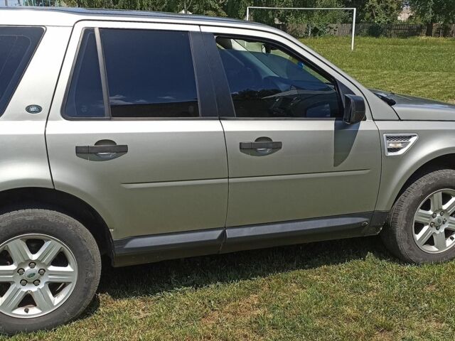 Сірий Ленд Ровер Freelander, об'ємом двигуна 2.18 л та пробігом 268 тис. км за 11500 $, фото 1 на Automoto.ua