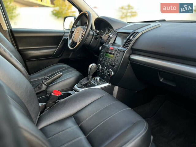 Серый Ленд Ровер Фрилендер, объемом двигателя 2.18 л и пробегом 124 тыс. км за 12900 $, фото 31 на Automoto.ua