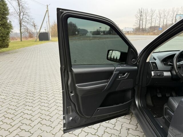 Серый Ленд Ровер Фрилендер, объемом двигателя 2.2 л и пробегом 242 тыс. км за 12450 $, фото 8 на Automoto.ua