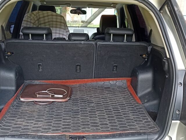 Сірий Ленд Ровер Freelander, об'ємом двигуна 2.18 л та пробігом 268 тис. км за 11500 $, фото 12 на Automoto.ua