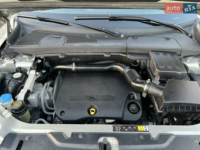 Серый Ленд Ровер Фрилендер, объемом двигателя 2.18 л и пробегом 124 тыс. км за 12900 $, фото 36 на Automoto.ua