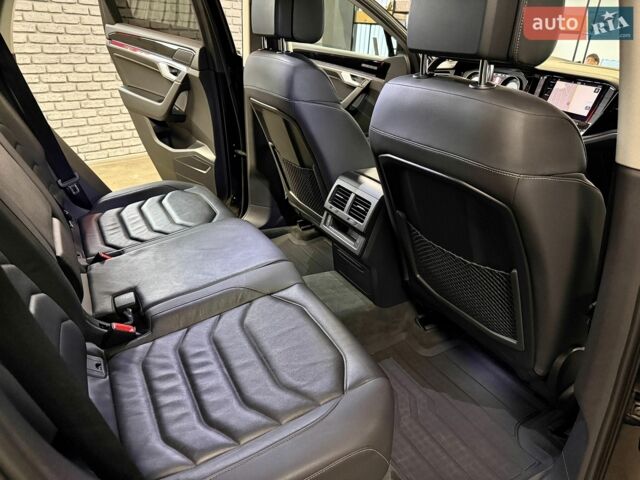 Сірий Ленд Ровер Freelander, об'ємом двигуна 2.2 л та пробігом 300 тис. км за 8999 $, фото 7 на Automoto.ua