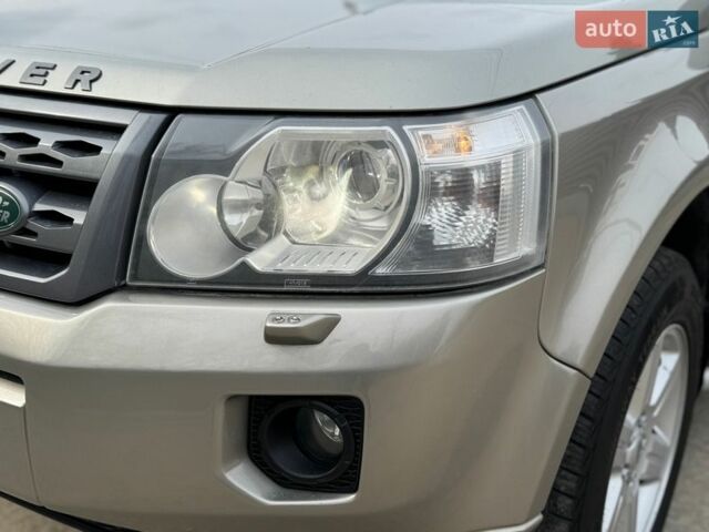 Сірий Ленд Ровер Freelander, об'ємом двигуна 2.18 л та пробігом 290 тис. км за 9800 $, фото 9 на Automoto.ua