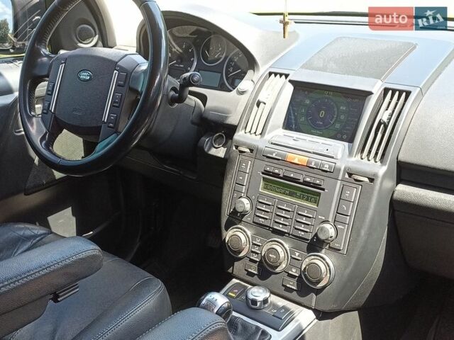 Серый Ленд Ровер Фрилендер, объемом двигателя 2.18 л и пробегом 267 тыс. км за 12000 $, фото 8 на Automoto.ua