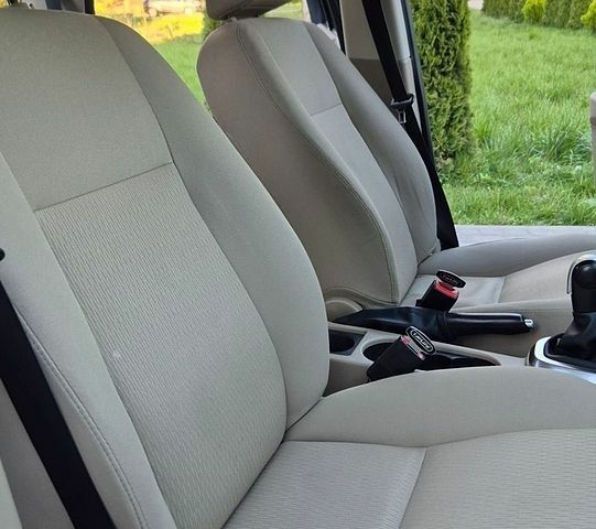 Сірий Ленд Ровер Freelander, об'ємом двигуна 2.18 л та пробігом 292 тис. км за 12500 $, фото 33 на Automoto.ua