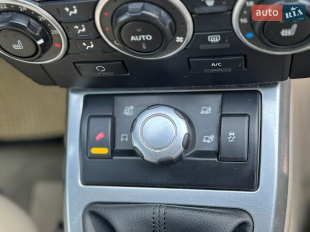 Сірий Ленд Ровер Freelander, об'ємом двигуна 2.18 л та пробігом 290 тис. км за 9800 $, фото 16 на Automoto.ua
