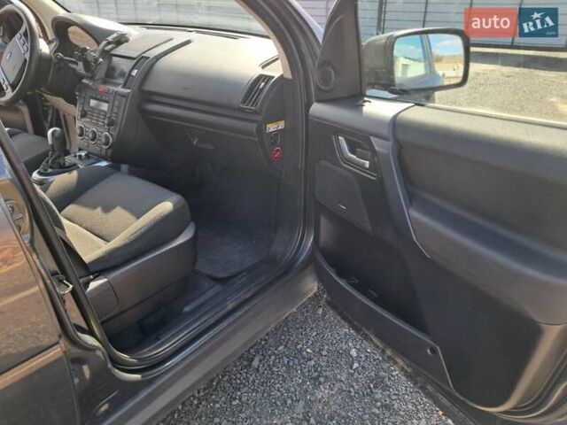 Серый Ленд Ровер Фрилендер, объемом двигателя 2.18 л и пробегом 266 тыс. км за 13200 $, фото 19 на Automoto.ua
