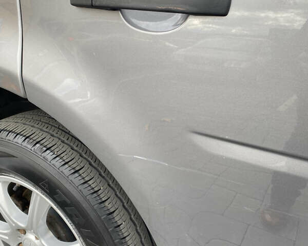 Серый Ленд Ровер Фрилендер, объемом двигателя 2.18 л и пробегом 143 тыс. км за 13700 $, фото 18 на Automoto.ua