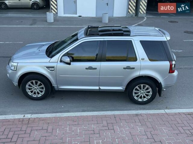 Сірий Ленд Ровер Freelander, об'ємом двигуна 2.18 л та пробігом 141 тис. км за 16900 $, фото 24 на Automoto.ua