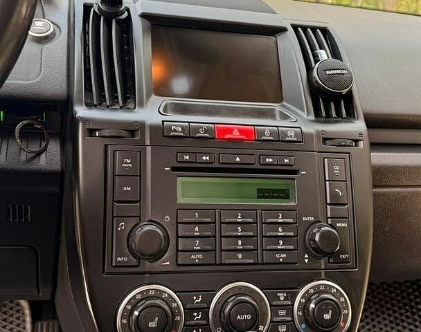 Сірий Ленд Ровер Freelander, об'ємом двигуна 2.18 л та пробігом 291 тис. км за 12000 $, фото 18 на Automoto.ua