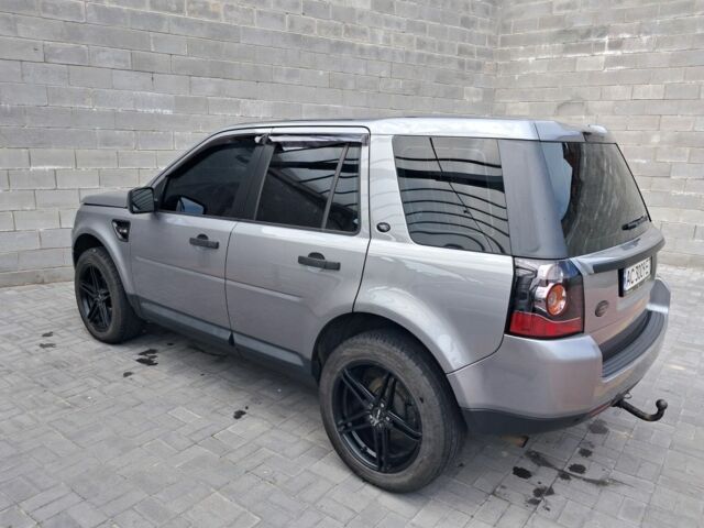Сірий Ленд Ровер Freelander, об'ємом двигуна 2 л та пробігом 170 тис. км за 12000 $, фото 4 на Automoto.ua