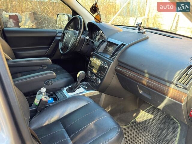 Сірий Ленд Ровер Freelander, об'ємом двигуна 2 л та пробігом 278 тис. км за 13000 $, фото 19 на Automoto.ua
