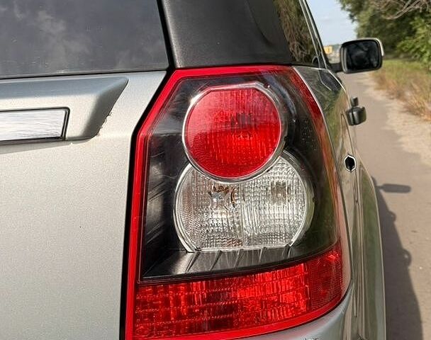 Сірий Ленд Ровер Freelander, об'ємом двигуна 2.18 л та пробігом 291 тис. км за 12000 $, фото 34 на Automoto.ua