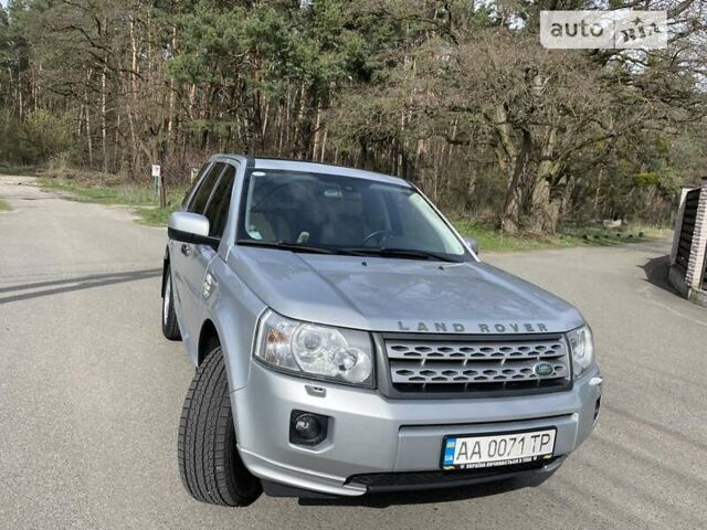 Сірий Ленд Ровер Freelander, об'ємом двигуна 2.18 л та пробігом 140 тис. км за 18700 $, фото 100 на Automoto.ua