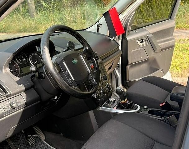 Сірий Ленд Ровер Freelander, об'ємом двигуна 2.18 л та пробігом 291 тис. км за 12000 $, фото 15 на Automoto.ua