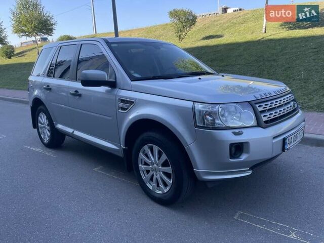 Сірий Ленд Ровер Freelander, об'ємом двигуна 2.18 л та пробігом 141 тис. км за 16900 $, фото 2 на Automoto.ua