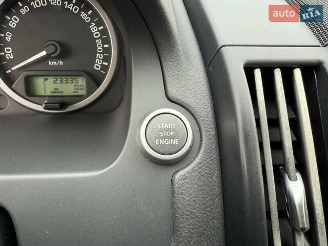 Сірий Ленд Ровер Freelander, об'ємом двигуна 2.2 л та пробігом 272 тис. км за 12900 $, фото 26 на Automoto.ua