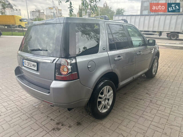 Сірий Ленд Ровер Freelander, об'ємом двигуна 2 л та пробігом 209 тис. км за 14200 $, фото 3 на Automoto.ua