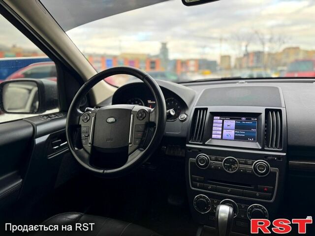 Серый Ленд Ровер Фрилендер, объемом двигателя 2 л и пробегом 270 тыс. км за 15500 $, фото 2 на Automoto.ua