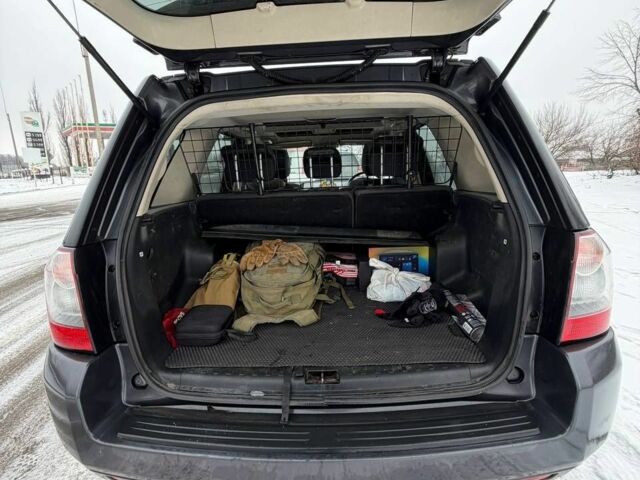 Серый Ленд Ровер Фрилендер, объемом двигателя 2.2 л и пробегом 180 тыс. км за 4000 $, фото 7 на Automoto.ua