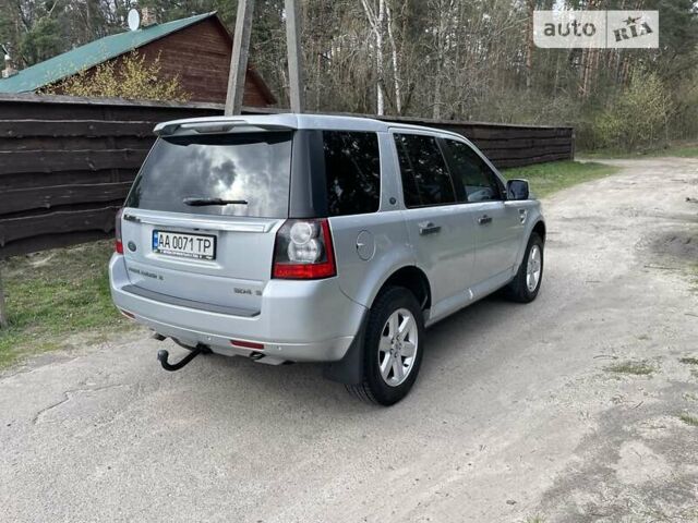 Сірий Ленд Ровер Freelander, об'ємом двигуна 2.18 л та пробігом 140 тис. км за 18700 $, фото 10 на Automoto.ua