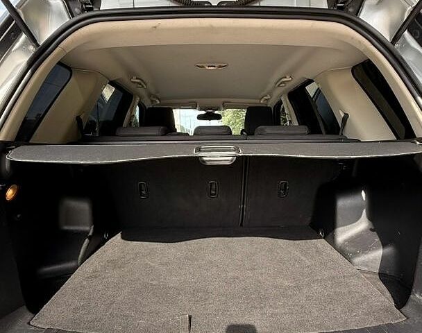 Сірий Ленд Ровер Freelander, об'ємом двигуна 2.18 л та пробігом 291 тис. км за 12000 $, фото 9 на Automoto.ua
