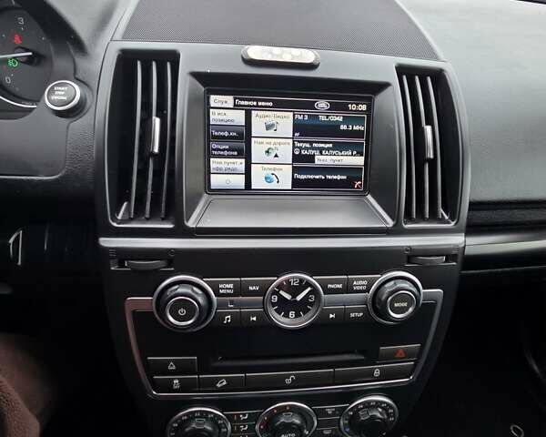 Сірий Ленд Ровер Freelander, об'ємом двигуна 2.18 л та пробігом 239 тис. км за 13600 $, фото 16 на Automoto.ua