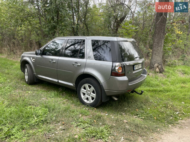 Сірий Ленд Ровер Freelander, об'ємом двигуна 2.2 л та пробігом 295 тис. км за 13200 $, фото 4 на Automoto.ua