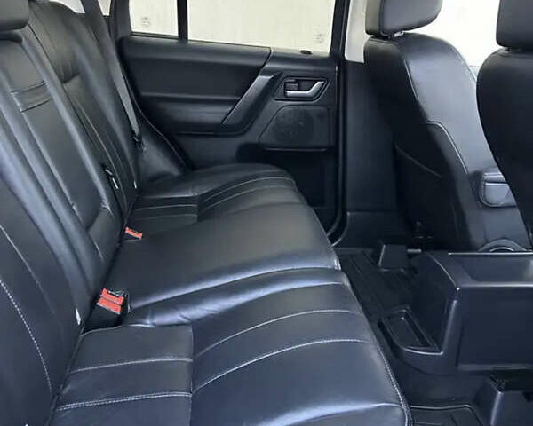 Серый Ленд Ровер Фрилендер, объемом двигателя 2 л и пробегом 277 тыс. км за 13000 $, фото 14 на Automoto.ua