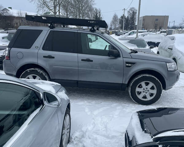 Серый Ленд Ровер Фрилендер, объемом двигателя 2.2 л и пробегом 290 тыс. км за 12800 $, фото 1 на Automoto.ua