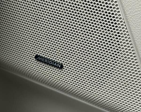 Серый Ленд Ровер Фрилендер, объемом двигателя 2 л и пробегом 193 тыс. км за 10900 $, фото 9 на Automoto.ua