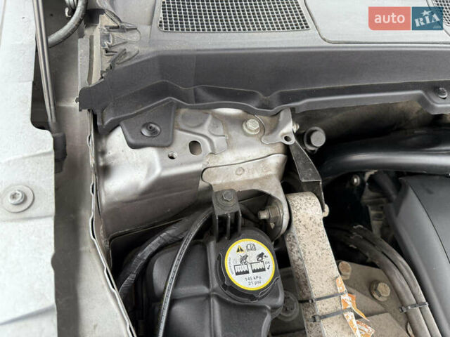 Серый Ленд Ровер Фрилендер, объемом двигателя 2.18 л и пробегом 240 тыс. км за 14499 $, фото 12 на Automoto.ua