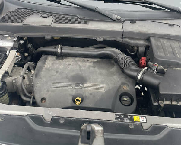 Серый Ленд Ровер Фрилендер, объемом двигателя 2.2 л и пробегом 290 тыс. км за 12800 $, фото 5 на Automoto.ua