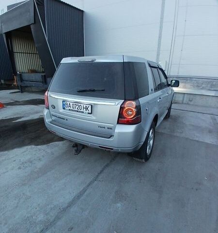 Серый Ленд Ровер Фрилендер, объемом двигателя 2.18 л и пробегом 160 тыс. км за 15000 $, фото 2 на Automoto.ua