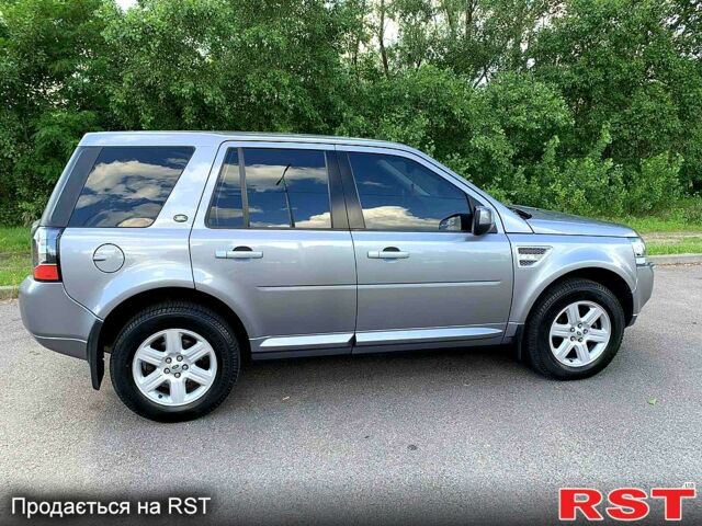 Сірий Ленд Ровер Freelander, об'ємом двигуна 2.2 л та пробігом 186 тис. км за 16500 $, фото 3 на Automoto.ua