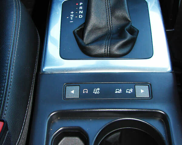 Серый Ленд Ровер Фрилендер, объемом двигателя 2.2 л и пробегом 214 тыс. км за 14000 $, фото 32 на Automoto.ua