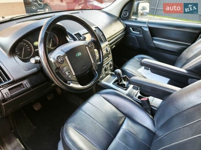Сірий Ленд Ровер Freelander, об'ємом двигуна 2.18 л та пробігом 227 тис. км за 13800 $, фото 24 на Automoto.ua