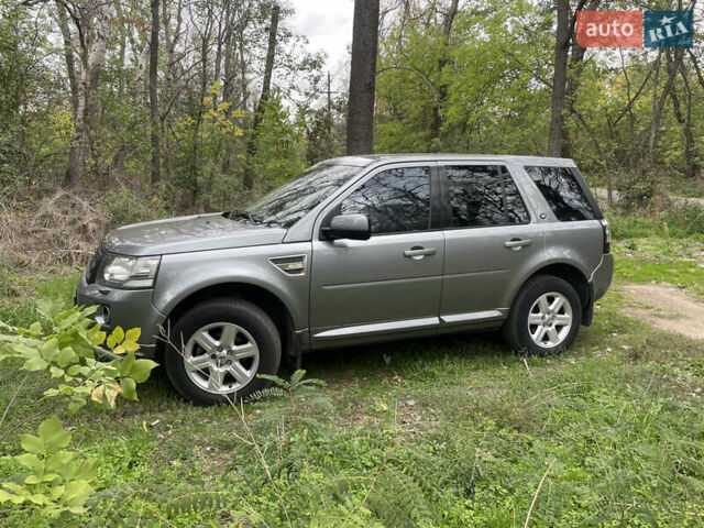 Сірий Ленд Ровер Freelander, об'ємом двигуна 2.2 л та пробігом 295 тис. км за 14200 $, фото 5 на Automoto.ua