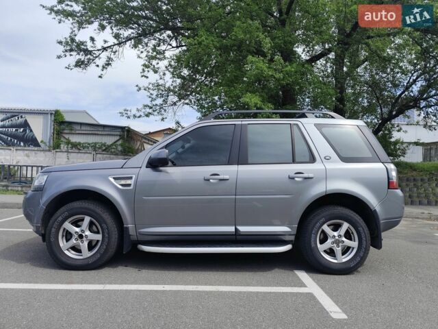 Сірий Ленд Ровер Freelander, об'ємом двигуна 2.18 л та пробігом 209 тис. км за 11900 $, фото 1 на Automoto.ua