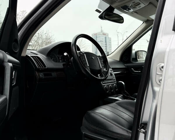 Сірий Ленд Ровер Freelander, об'ємом двигуна 0 л та пробігом 148 тис. км за 12500 $, фото 6 на Automoto.ua
