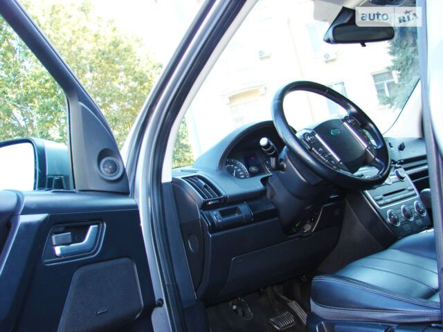 Сірий Ленд Ровер Freelander, об'ємом двигуна 2.2 л та пробігом 220 тис. км за 13500 $, фото 13 на Automoto.ua