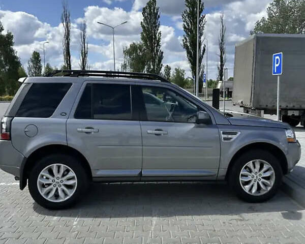 Серый Ленд Ровер Фрилендер, объемом двигателя 2 л и пробегом 277 тыс. км за 13000 $, фото 1 на Automoto.ua