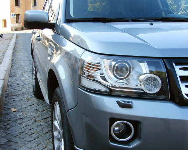 Серый Ленд Ровер Фрилендер, объемом двигателя 2.2 л и пробегом 214 тыс. км за 14000 $, фото 37 на Automoto.ua