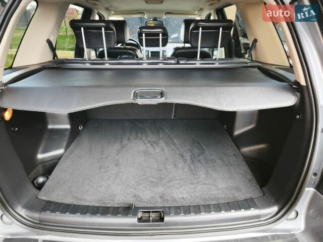 Сірий Ленд Ровер Freelander, об'ємом двигуна 2.18 л та пробігом 227 тис. км за 13800 $, фото 42 на Automoto.ua