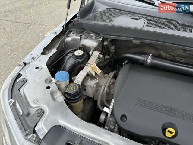 Серый Ленд Ровер Фрилендер, объемом двигателя 2.18 л и пробегом 240 тыс. км за 14499 $, фото 15 на Automoto.ua